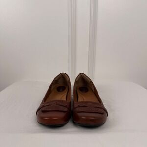 Clarks Artisan Womens Brown Leather Wedge Loafers Round Toe Shoes 10M 66536